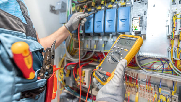 Best Electrical Contractors for Businesses  in Sunriver, OR